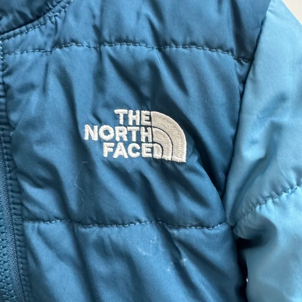The North Face 18-24M Boys Reversible Two-Tone Blue Hooded Puffer Jacket- RIP - Picture 4 of 9
